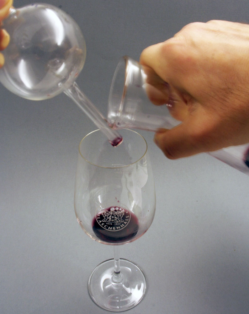 Weinkaraffen für Chemie-Fans und Sensorikexperten
