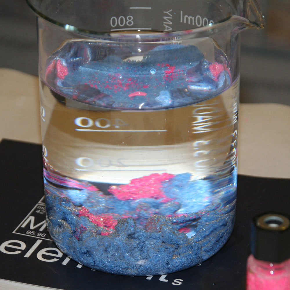 Hydrophober Sand Becherglas-Experiment im Chemie- und Physik-Unterricht